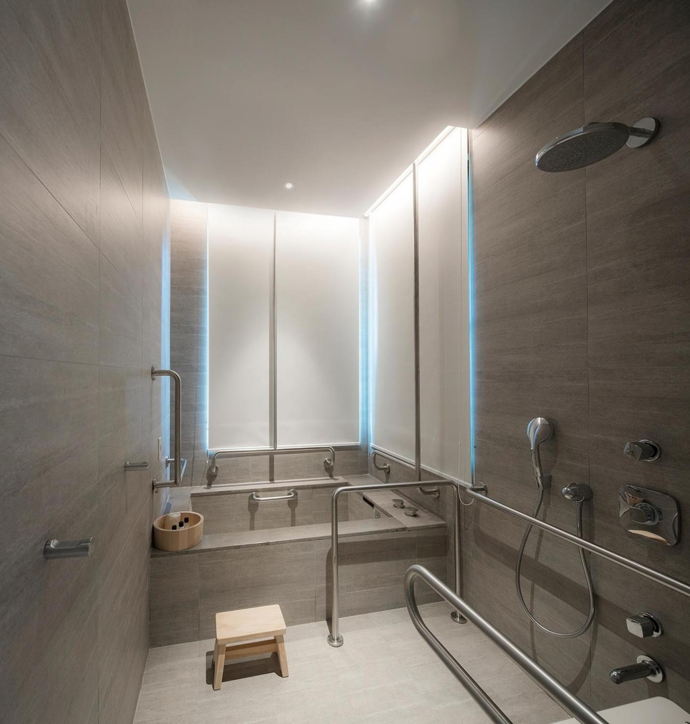 Mu Jiaoxi Hotel Buitenkant foto A shower room