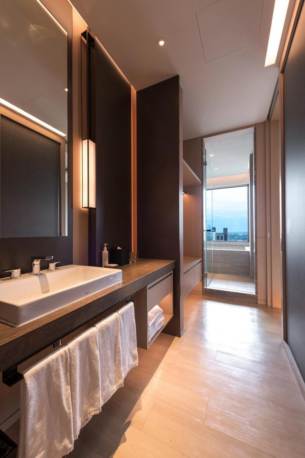 Mu Jiaoxi Hotel Buitenkant foto Bathroom
