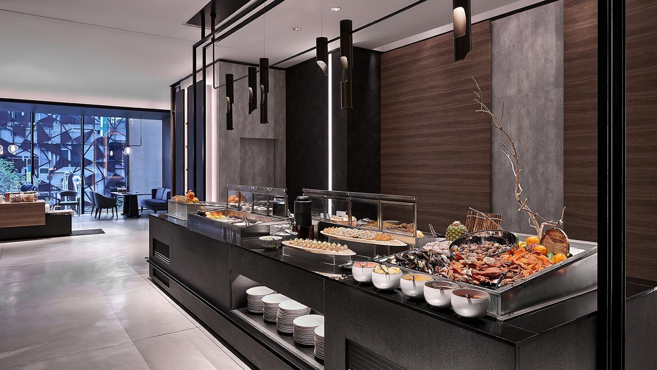 Mu Jiaoxi Hotel Buitenkant foto The buffet at the hotel